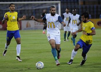 الإسماعيلي ينهي شوط لقاءه الأول أمام إنبي بالتعادل السلبي