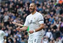 مورينيو مانشستر يونايتد يسعى للتعاقد مع بنزيما