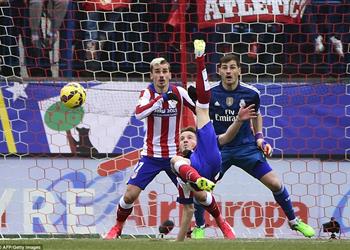 ساؤول يكشف عن موقفه من اللعب لريال مدريد أو برشلونة