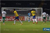 صورة تجاوز لاعب الإسماعيلي في حق زميله يكلفه 10 ألاف جنيه