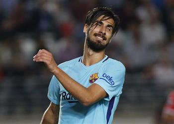 يوفنتوس يراهن على هدف برشلونة ويتراجع عن ضم جوميز