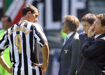 تصريحات كابيلو اخبرت إبراهيموفيتش ان يتعلم من فان باستن بعدما كان ضعيفا أمام المرمى