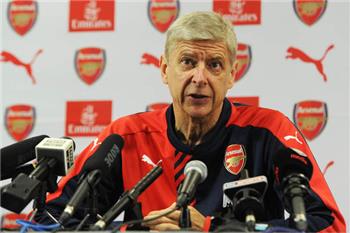 مؤتمر_فينجر علينا الاستمرار في تقديم الأداء الجيد ولم أرغب في رحيل والكوت الصيف الماضي ويتحدث عن جيرو