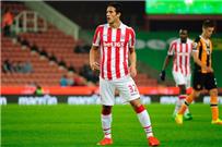 م حترفين تقارير إنجليزية رمضان الأفضل ويقاتل ببسالة للإحتفاظ بالكرة