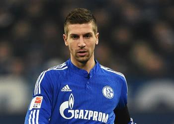 تقارير الميركاتو روما يقترب من التعاقد مع مدافع شالكه