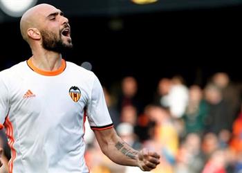 خبايا العقود رسمي ا فالنسيا يضم زازا من يوفنتوس مقابل 20 مليون يورو بسبب البنود