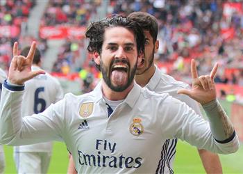 ماركا نادي إنجليزي كان قريب ا من التعاقد مع إيسكو