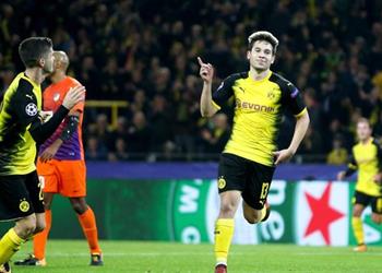 مدافع بوروسيا دورتموند يرد على شائعات رحيله لسان جيرمان