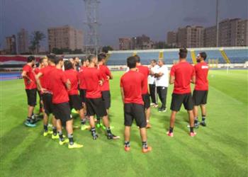 منتخب المحليين يخوض تدريباته كامل العدد استعداد ا للمغرب