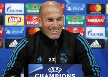 زيدان يوجه رسالة لمدرب توتنهام ويعلق على مستقبله مع ريال مدريد