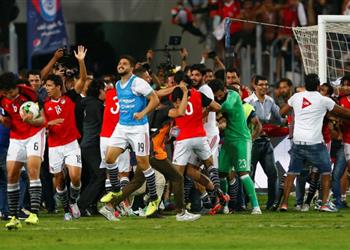 بالفيديو لو باريزيان صلاح ي فجر دموع معلق المباراة وهيستيريا مصرية لا تصدق