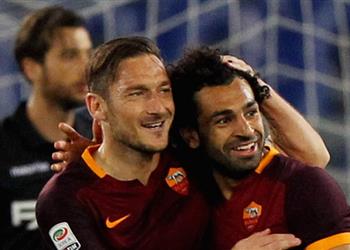 م حترفين رئيس روما ينتقد دخول صلاح الم تأخر أمام نابولي إقحامه صنع لنا 8 فرص وفتح اللعب