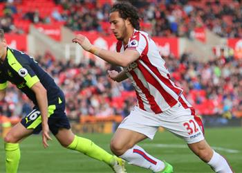 رسمي ا رمضان صبحي يجدد تعاقده مع ستوك سيتي