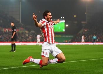 م حترفين إصابة شاكيري وإيقاف أرناوتوفيتش يقربان رمضان من المشاركة أساسيا امام وست هام