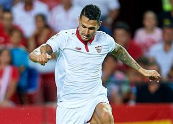 تصريحات رئيس إشبيلية فيتولو سيرتدي قمصينا خمس سنوات