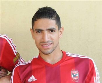 فاروق فضلت الأهلي عن الاحتراف وانضمامي للأحمر اختيار خاطئ