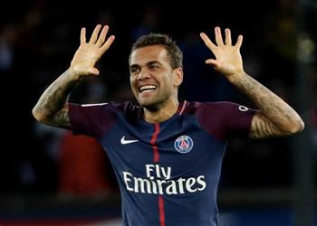 ألفيس يكشف سبب فشل انتقاله لـ ليفربول قبل الرحيل لبرشلونة