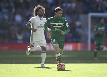 أخبار لفته إنسانية من مارسيلو تجاه عدوه بالملعب خلال مباراتهم أمام ليجانيس