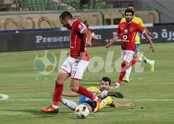 الاهلى يكشف مدة غياب معلول وإصابة أكرم توفيق