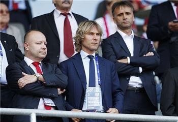 تصريحات أسطورة يوفنتوس يشعر بالأسف لعدم اللعب لمانشستر يونايتد ويتغزل في بوفون