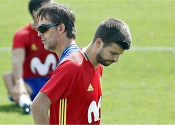 لوبيتيجي لا يمكنني منع بيكيه من الانضمام للمنتخب الإسباني