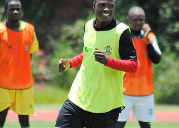 نجم كابس يونايتد يشيد بالزمالك وجماهيره ويؤكد هدفنا تحقيق الفوز