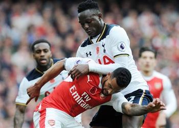 تصريحات فينجر غاضب من لاعب وسط توتنهام ويصرح كان يستحق الطرد