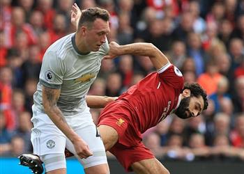 هنري ي ثني على محمد صلاح ويكشف عيبه الوحيد