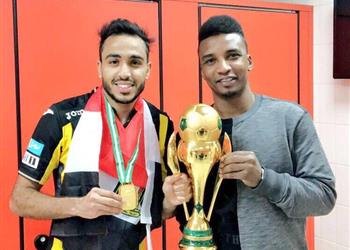 محترفين لأول مرة كهربا يحمل شارة قيادة الاتحاد