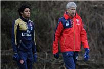 م حترفين تصريحات فينجر النني لاعب من الدرجة الأولى