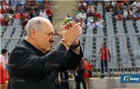 يول ينفرد بجلسة خاصة مع غالي