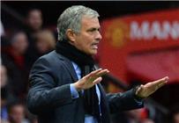 قبل الديربي بلحظات مورينيو يعلق على تشكيلته أمام السيتي ويتحدث عن ميزة أطوال لاعبيه