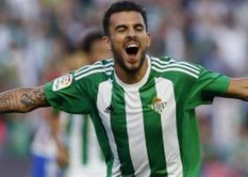 تصريحات رئيس ريال بيتيس يؤكد وجود اتصالات من برشلونة وريال مدريد لضم سيبايوس