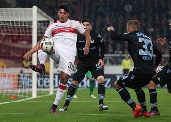 وكيل لاعب شتوتجارت آرسنال يحاول التعاقد مع أوزكان
