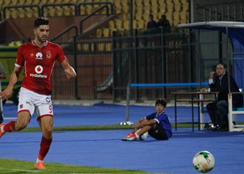 دوري الأبطال أزارو يفك النحس برأسية رائعة في شباك النجم