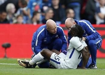 كونتي يوضح مصير نجم تشيلسي من المواجهة أمام مانشستر يونايتد