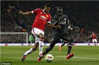 ليفربول ي حبط محاولات مانشستر يونايتد بتعادل 1 1 في الشوط الأول