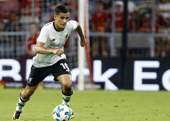 ممثلو برشلونة في إنجلترا والعد التنازلي يبدأ لحسم صفقة كوتينيو اليوم