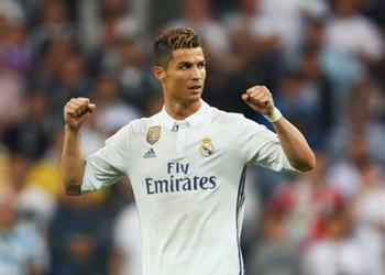 رونالدو هدد بيريز بمغادرة ريال مدريد هذا الصيف