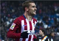 نجم الأتلتي يكشف عن سبب استمراره مع الفريق والعروض التي قدمت له