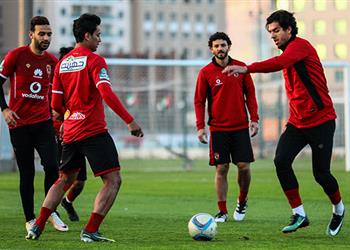 الأهلي يكشف حقيقة عرض بيدفيست لضم بركات