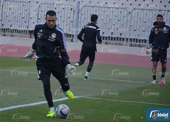 مدرب الأهلي الحضري الأقرب لحراسة مرمى المنتخب في مباراة غانا