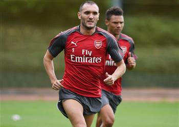 تقارير الميركاتو آرسنال قد يوافق على بقاء بيريز في إنجلترا