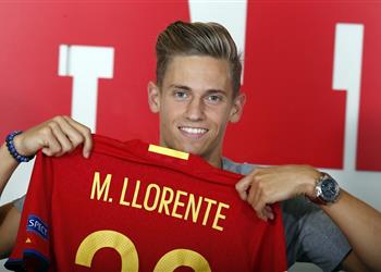 مقابلة صحفية لورينتي الأن أصبحت لاعبا لريال مدريد وأطالب سيبايوس بمرافقتي