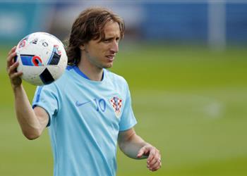 مودريتش غاضب بسبب مدرب كرواتيا