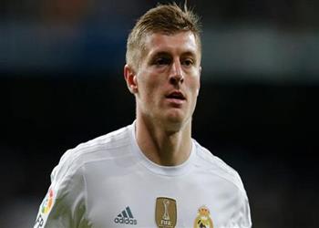 لعنة الإصابات ريال مدريد يعلن إصابة توني كروس وقد يغيب عن لقاء الكلاسيكو