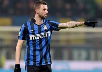 تقارير الميركاتو آرسنال يتطلع إلى التعاقد مع لاعب وسط إنتر ميلانو بروزوفيتش