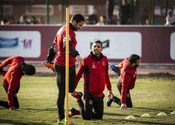 مران قوي للاعبي الأهلي المستبعدين من مواجهة الترجي