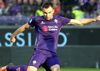 تقارير الميركاتو بسبب بند في الفيفا لاعب فيورنتينا يخطط للرحيل قبل انتهاء عقده وميلان يترقب