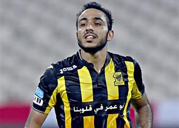 محرفين كهربا يطير إلى جدة للتفاوض على تجديد إعارته للاتحاد